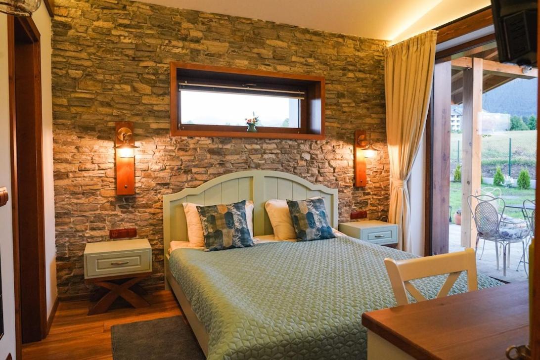 Mountain Villa Aleksia- With Jacuzzi 拉兹洛格 外观 照片