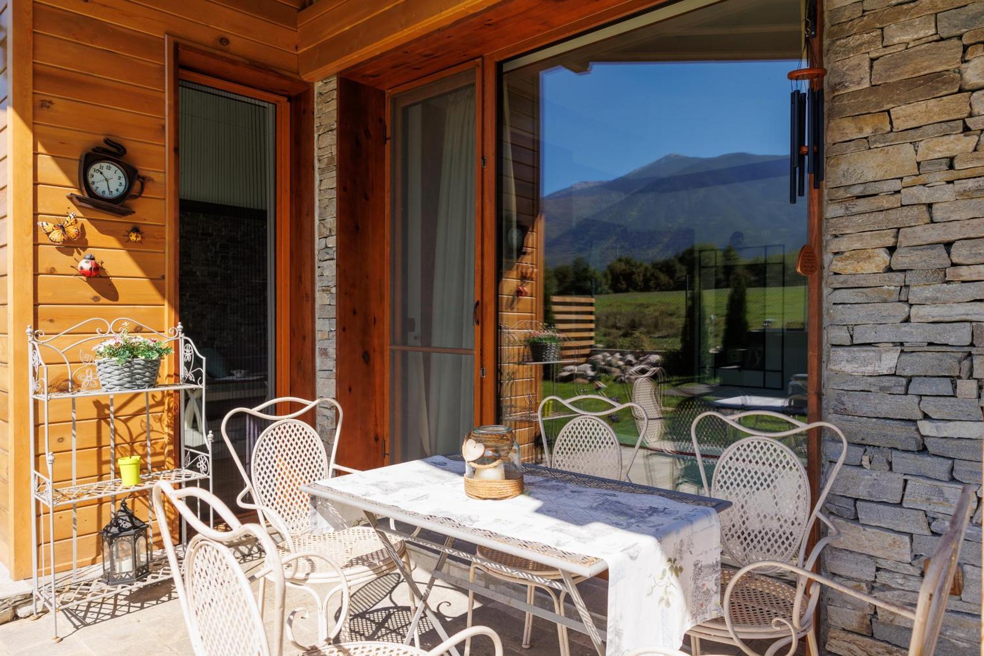 Mountain Villa Aleksia- With Jacuzzi 拉兹洛格 外观 照片